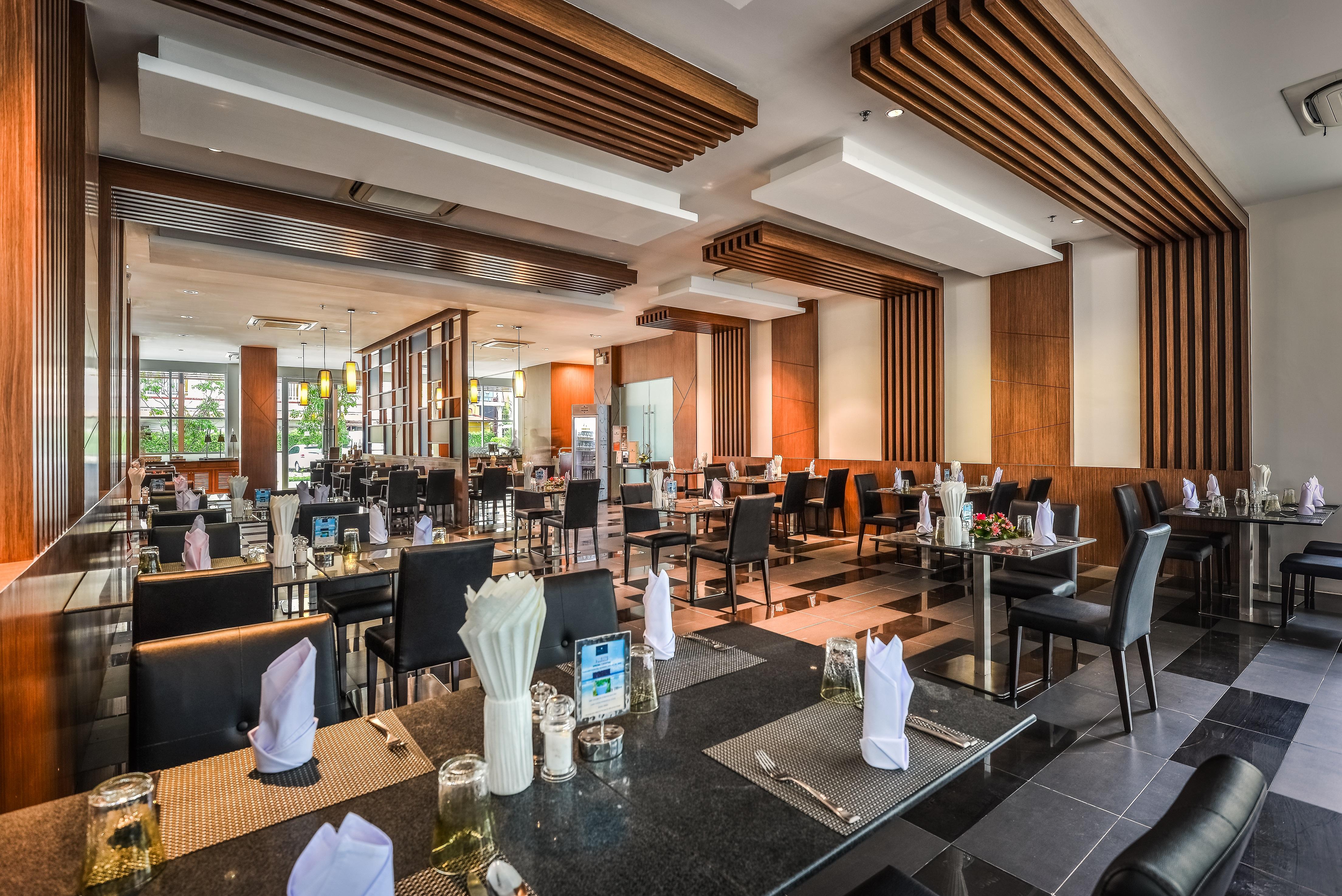 Fishermens Harbour Urban Resort - SHA Extra Plus Patong Exterior foto