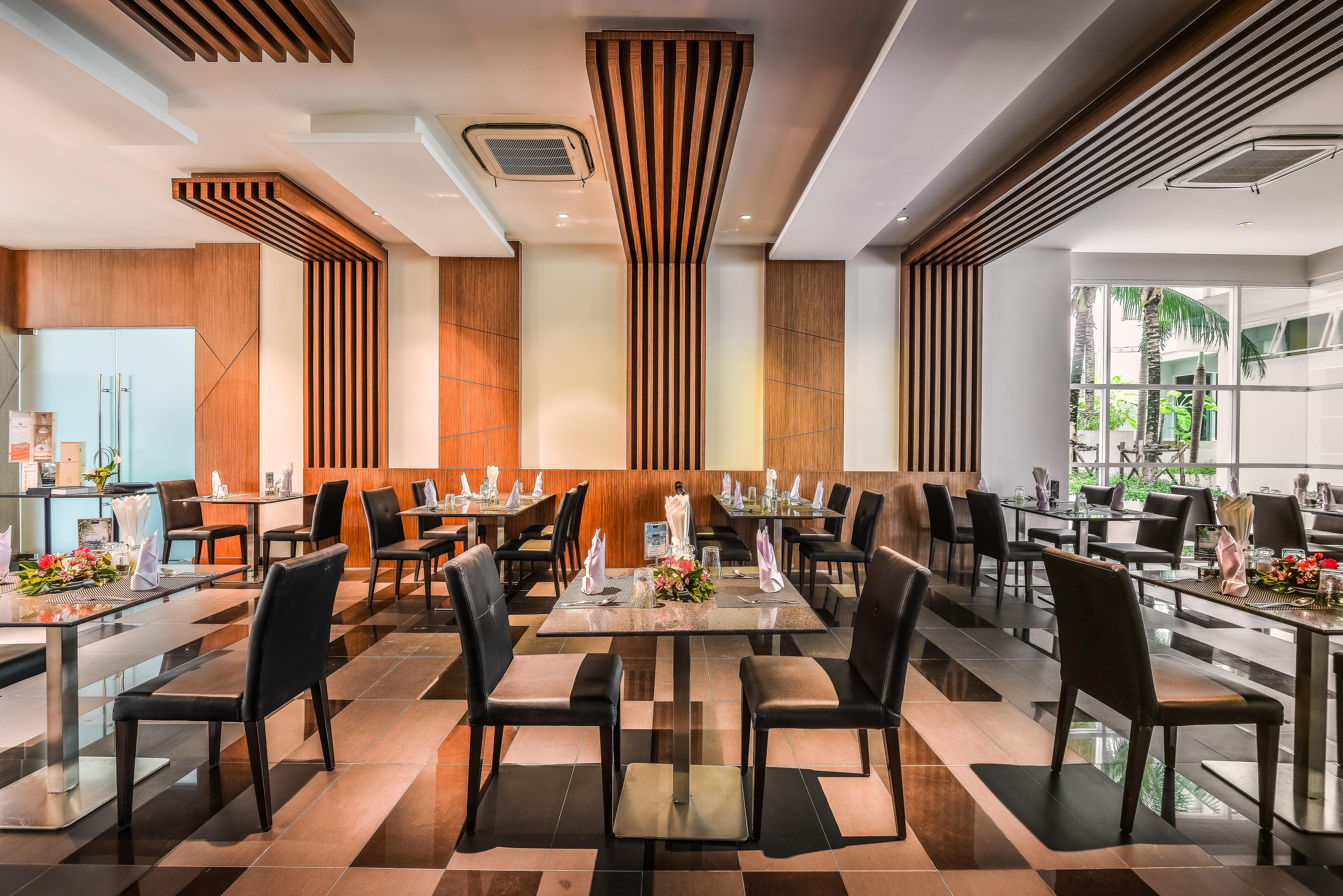 Fishermens Harbour Urban Resort - SHA Extra Plus Patong Exterior foto